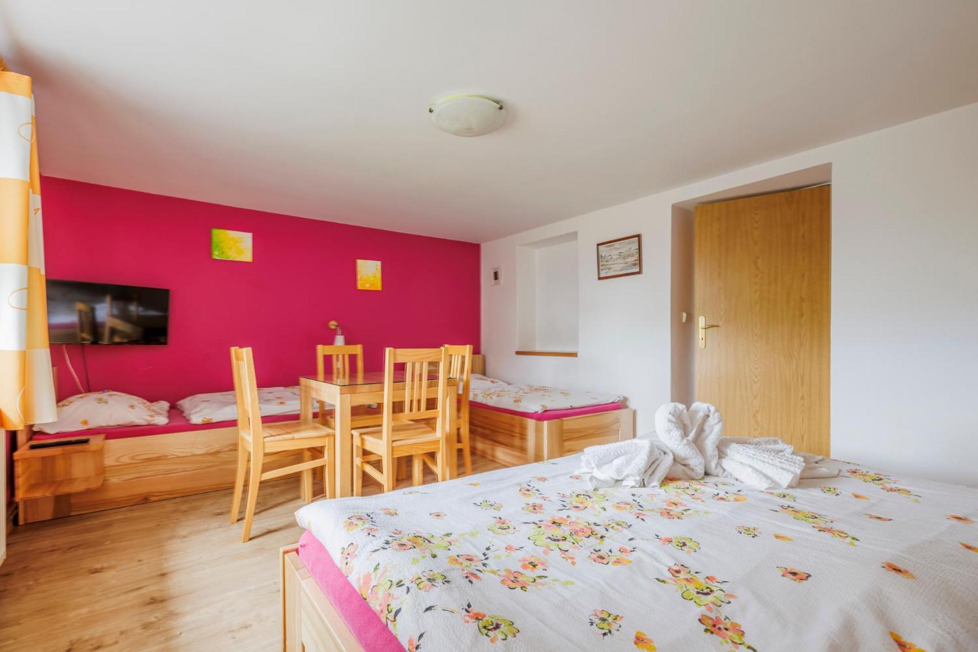 Hotel Kacenka Králíky Dış mekan fotoğraf