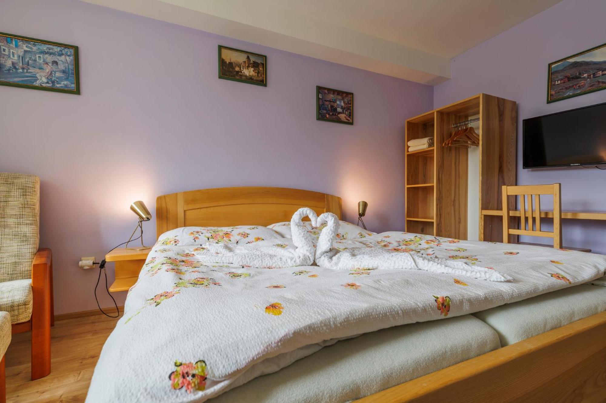 Hotel Kacenka Králíky Dış mekan fotoğraf