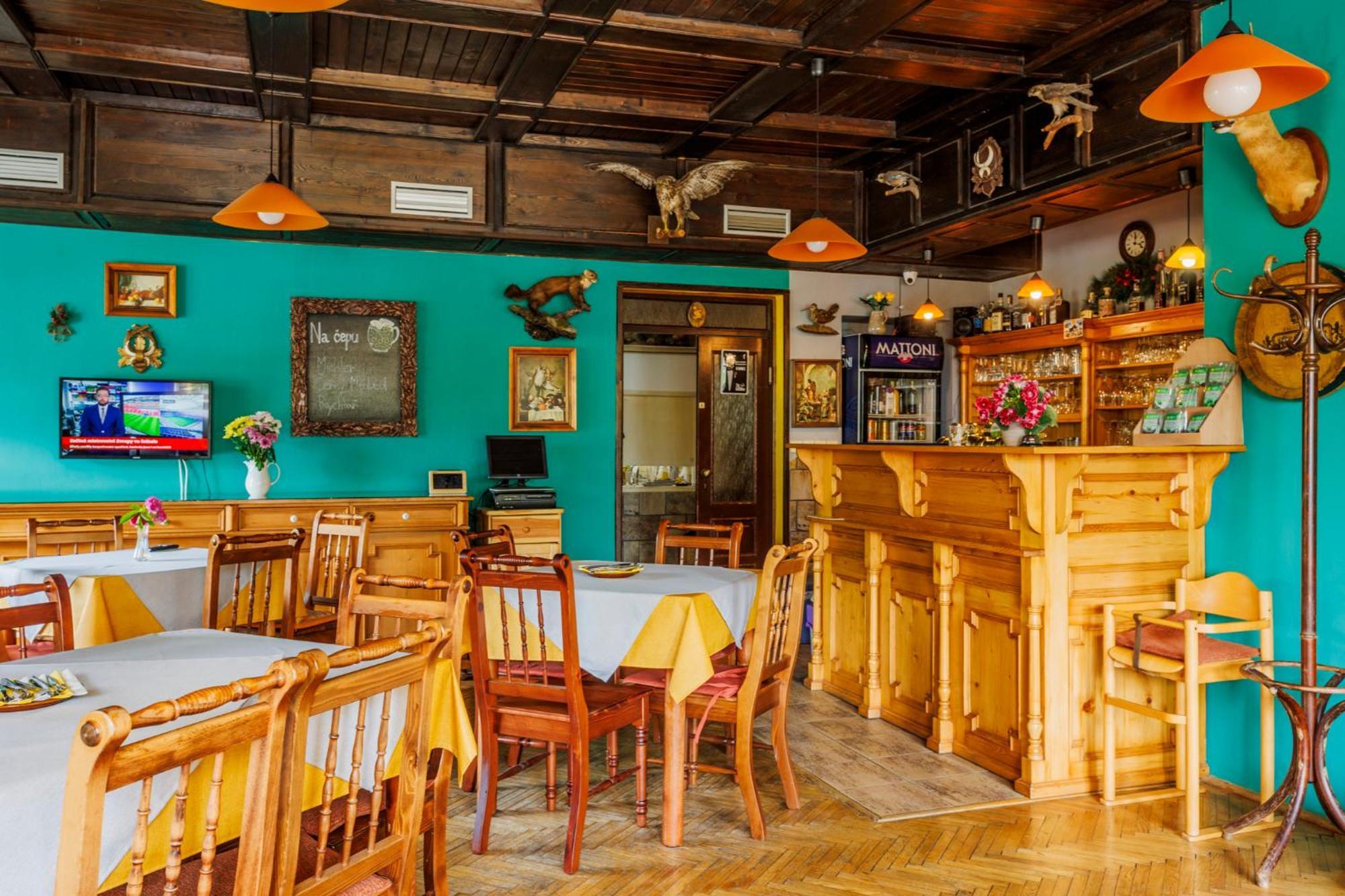 Hotel Kacenka Králíky Dış mekan fotoğraf