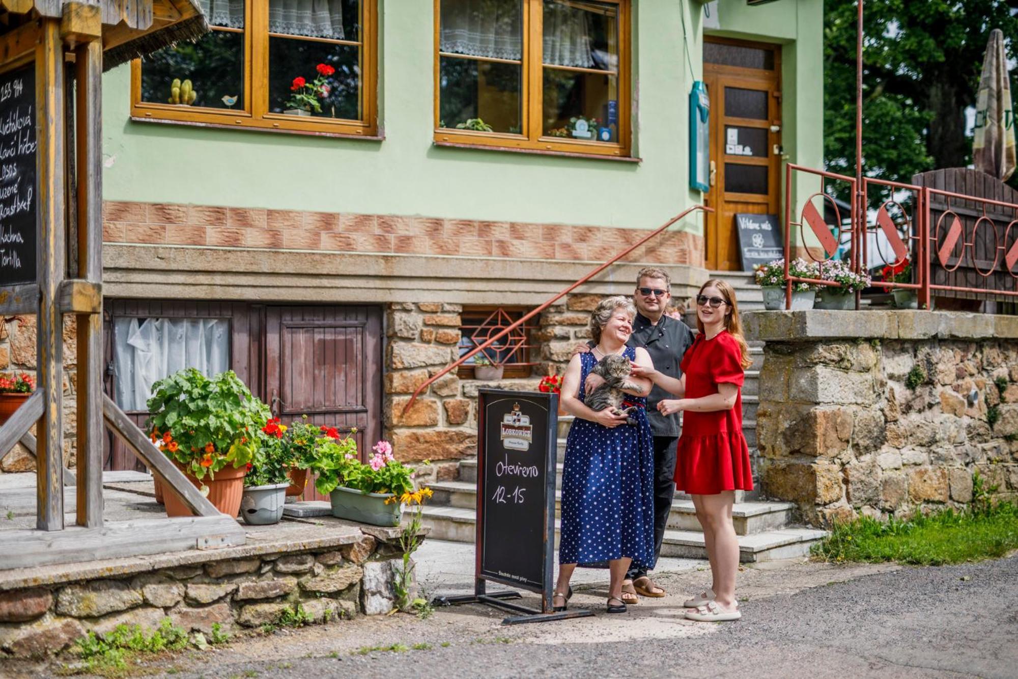 Hotel Kacenka Králíky Dış mekan fotoğraf